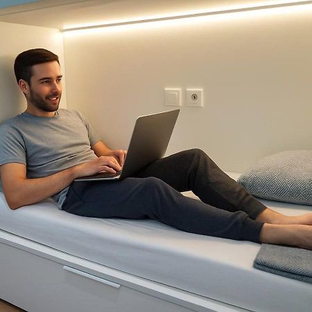 Nap V Hotel Валенсия Екстериор снимка